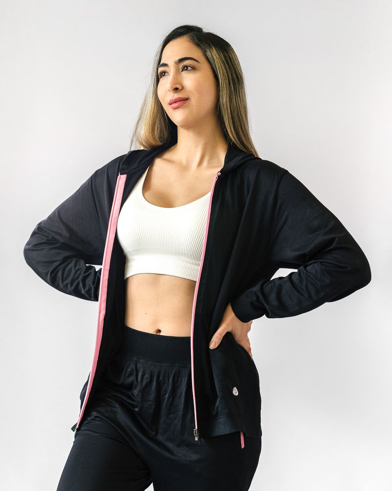Chaqueta-negra-lila-Aura-mujer-Tall