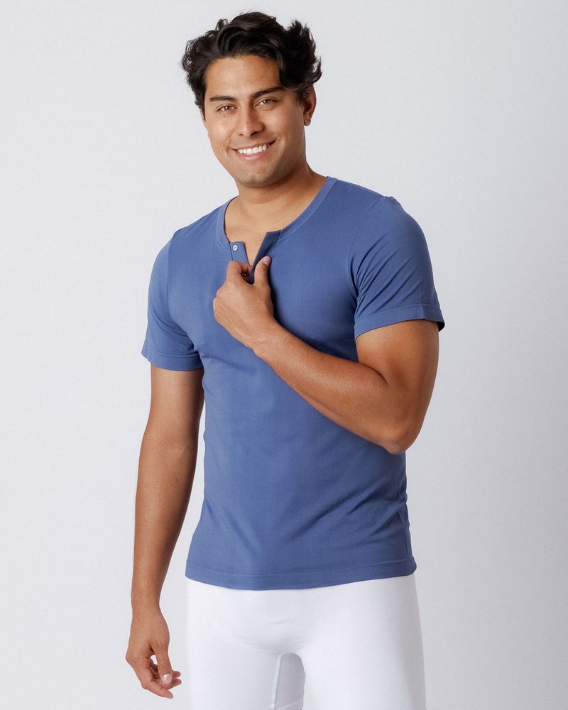 Camiseta-azul-botones-Donatelo-hombre-CHT